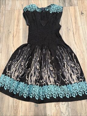 Max Edition Black Turquoise Tan Stretch Bodice V-Neck Dress